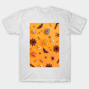 Halloween Pumpkin And Spider Pattern - Funny T-Shirt